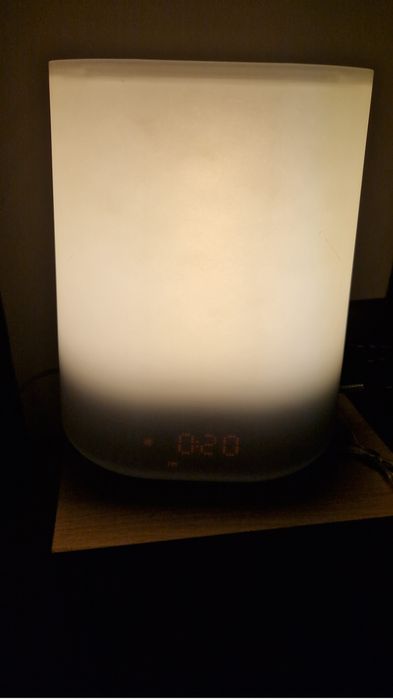 Veioza Philips , cu ceas