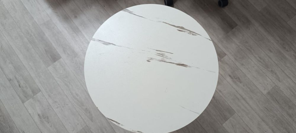 Офисная мебель столик стул кресло