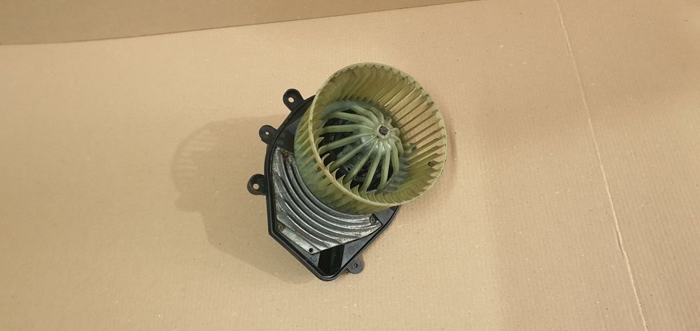 Aeroterma ventilator habitaclu passat b5 passat b5.5 audi a4 b5