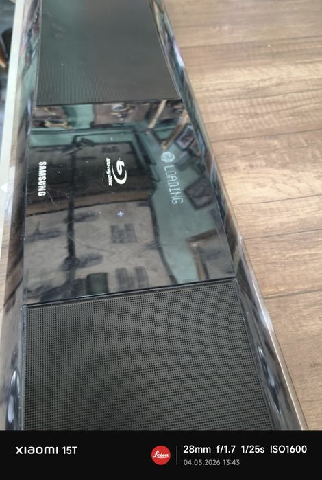 Sound bar blue Ray Samsung  ht-bd8200