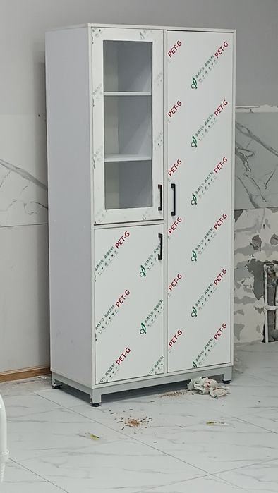 Tashkilotlar va institutlar uchun mebellar