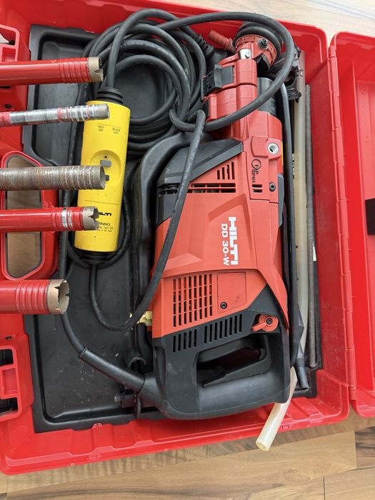 Masina de carotat Hilti DD 30-W