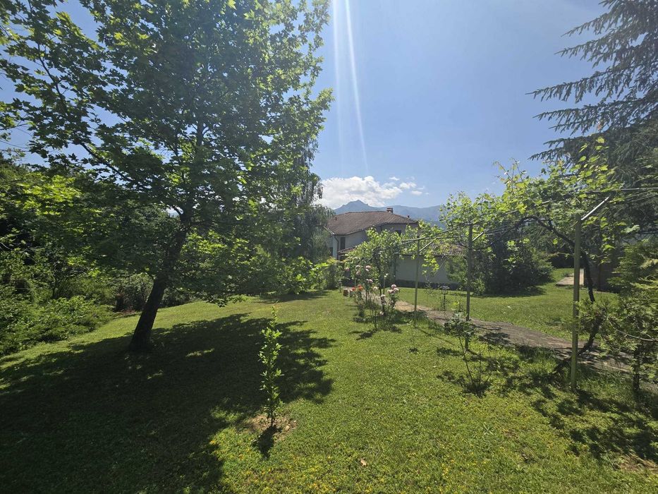 Продава се Къща в София, Слатина - 250 кв.м за 1400 €/кв.м - Снимка #4