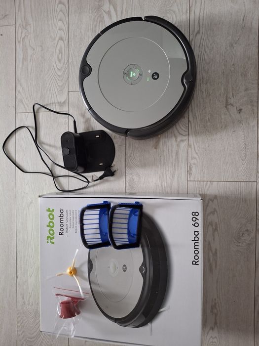Прахосмукачка Roomba 698