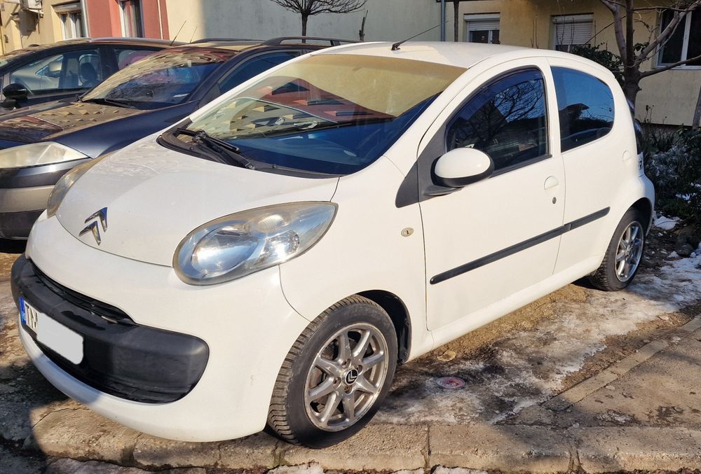 Vând Citroen C1 2008,1.0 benzina,4 usi,208837 km in creștere