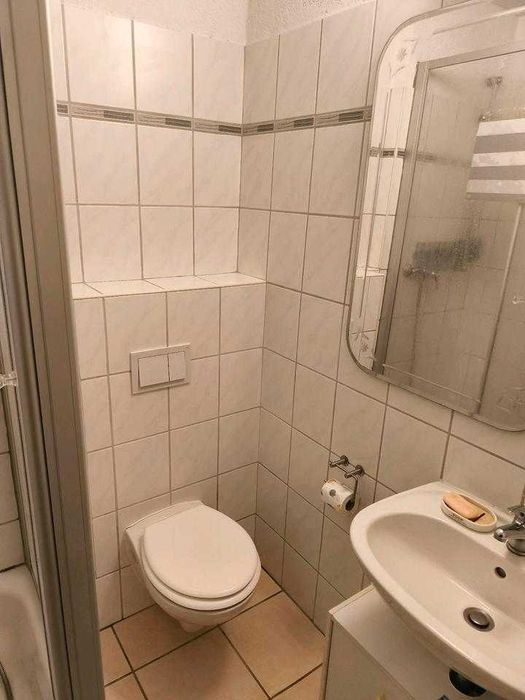 Обзаведено и напълно оборудвано студио 25 м² под наем