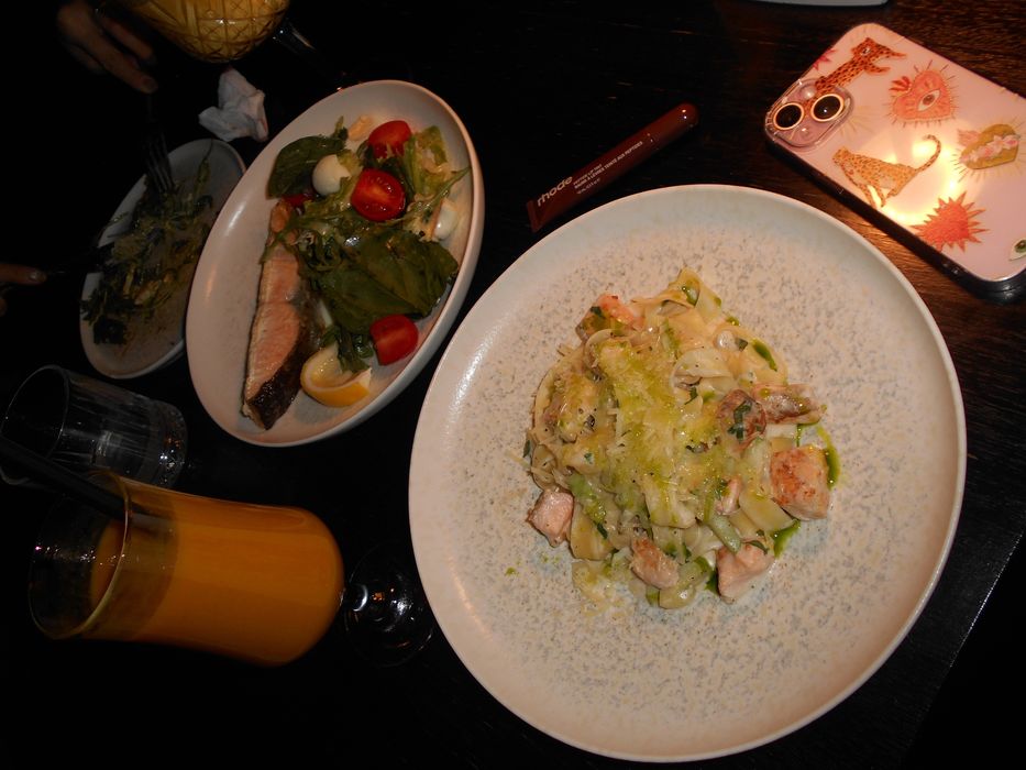 Мыльница NIKON S2900