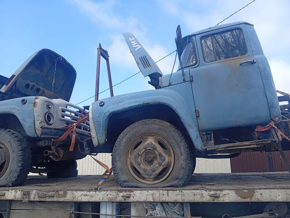 Запчасти на зил.