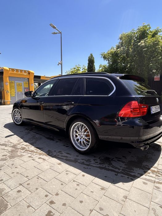 Bmw e91 320d din 2011