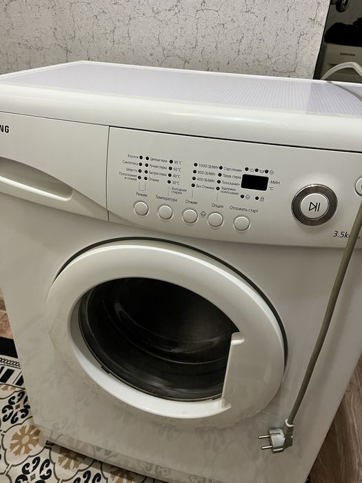Продам стиральную машинку