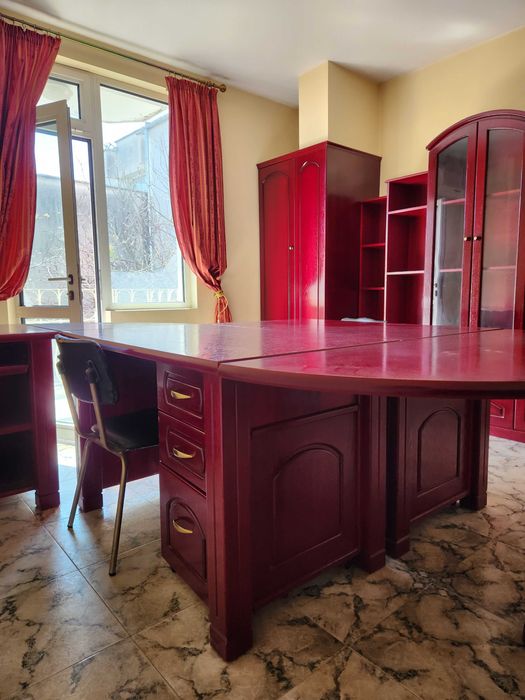 Дава се под наем Офис в Велико Търново, Център - 35 кв.м за 188.7 € - Снимка #4