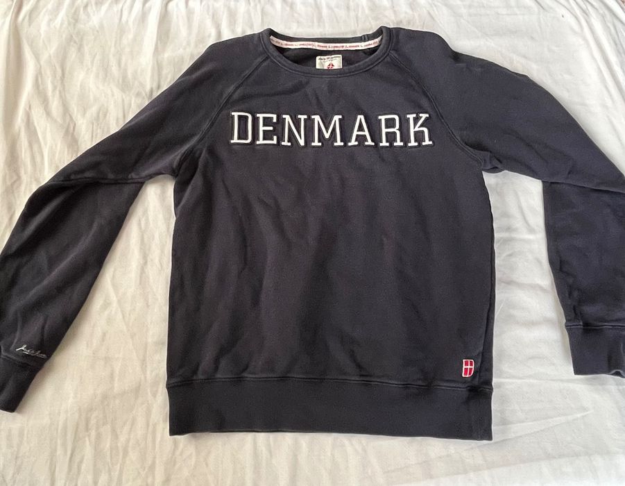 Дамски горнища Zara H&M