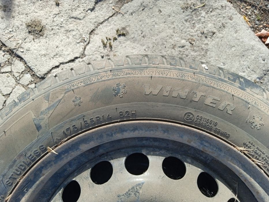 Покрышки зимние на дисках