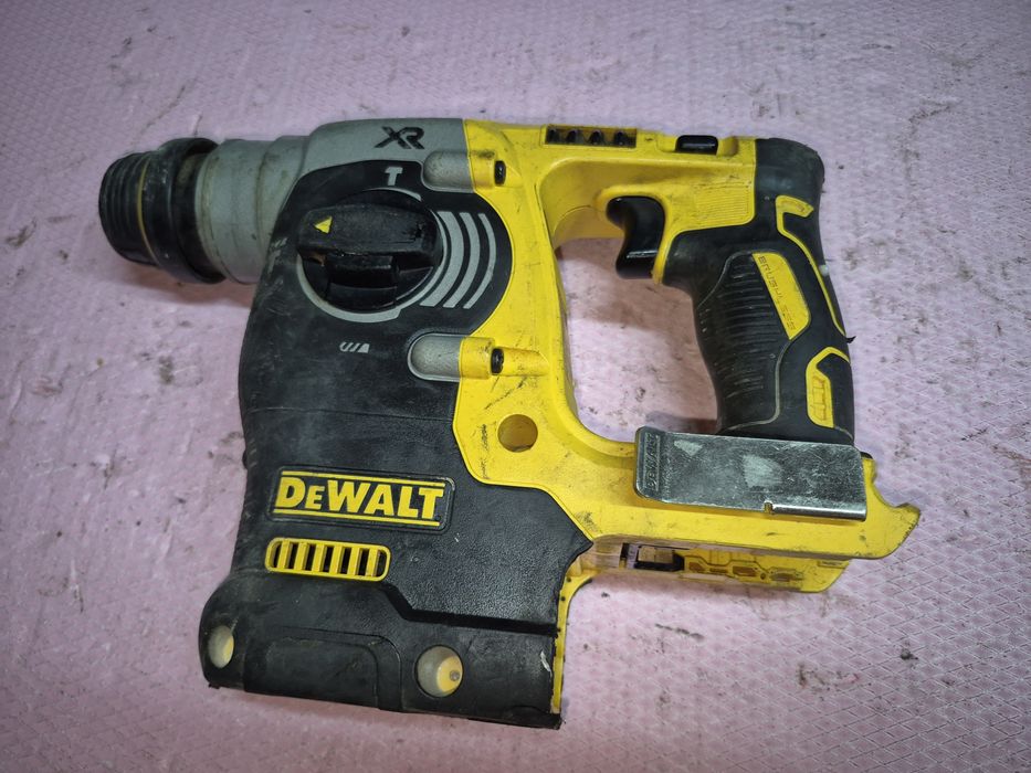Rotopercutor DEWALT  DCH 273 18V