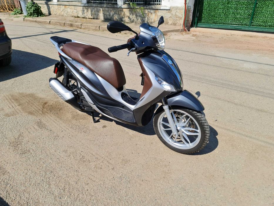 Piaggio Madley 125i