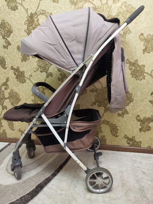 Коляска Happy Baby Eleganza V2