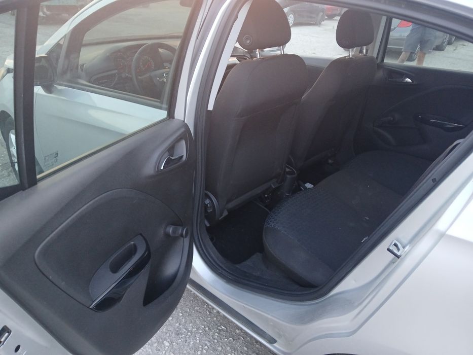 Opel Corsa 2015 1.4 benzin