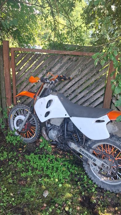 Vând ktm lc2 125cc
