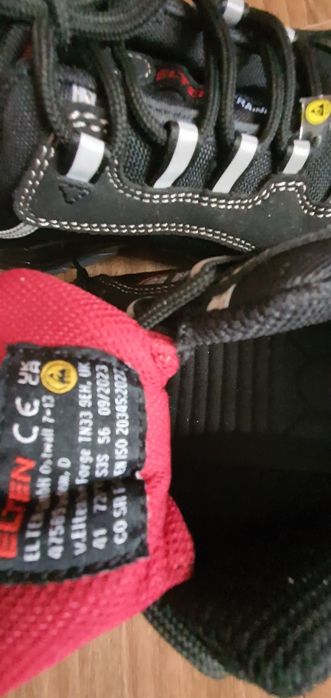 Vând incaltaminte de protectie Elten, nou, marimea 41