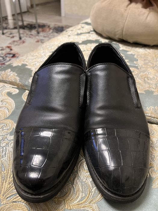 Туфли новые ,39 размера для школа