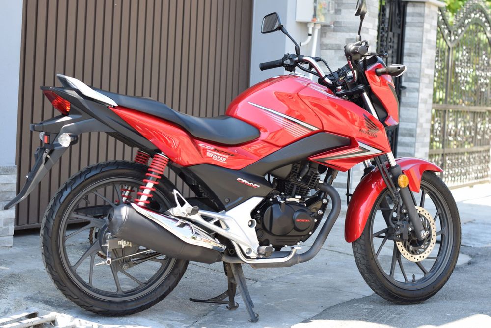 HONDA CBR 125 R IMPECABILA Imp Germania! ( 16 ani A1 CBR YZF Duke )