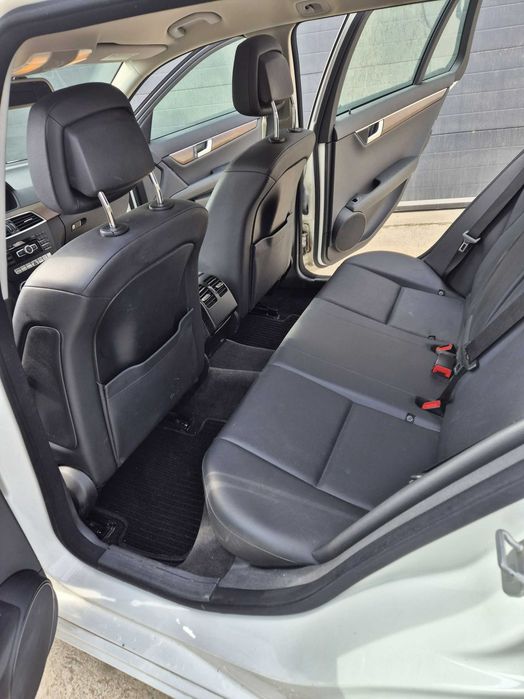 Mercedes C 180 CDI automat - pentru pretentiosi