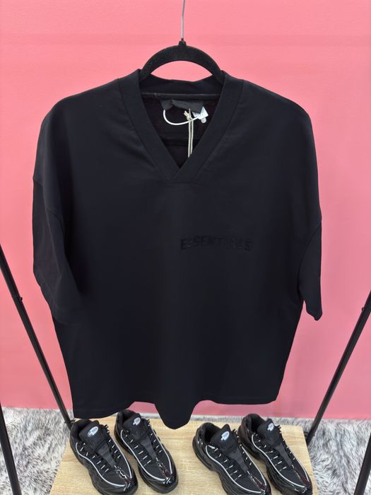Compleu Essentials Negru