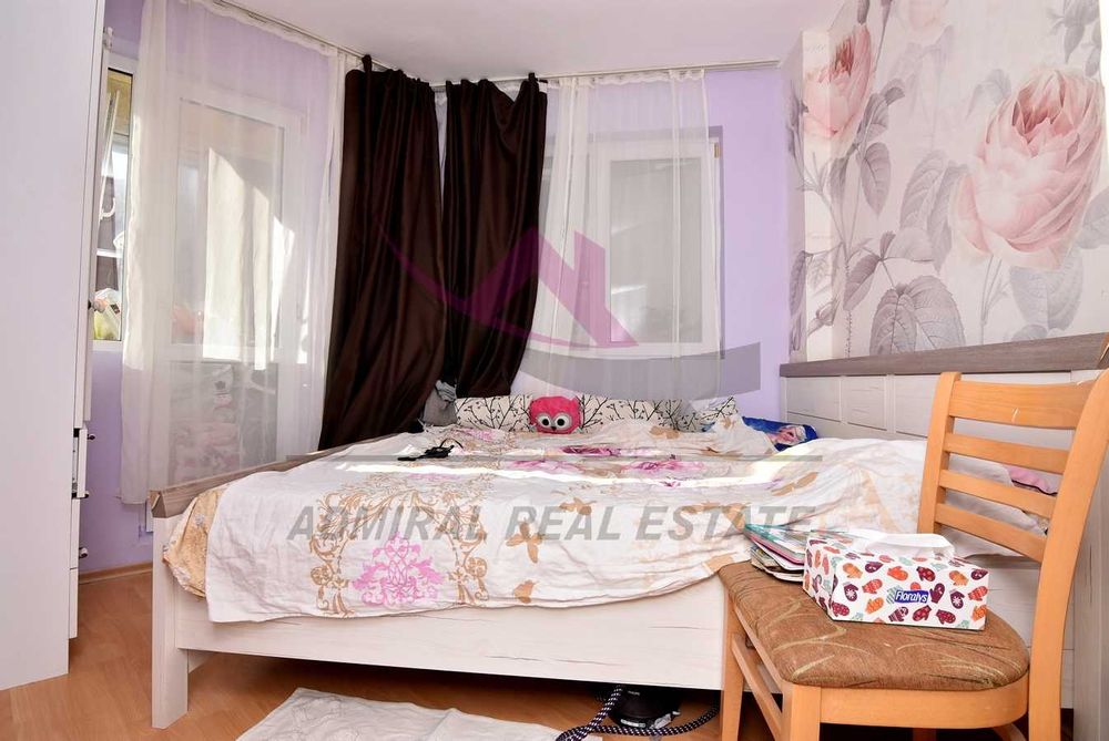 Продава се Тристаен апартамент в Варна, Базар Левски - 82 кв.м за 2513 €/кв.м - Снимка #3