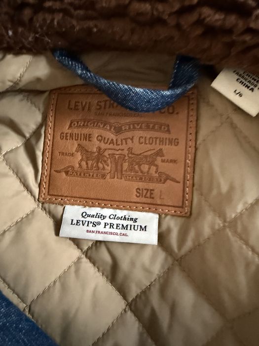 куртка бренда Levis оригинал