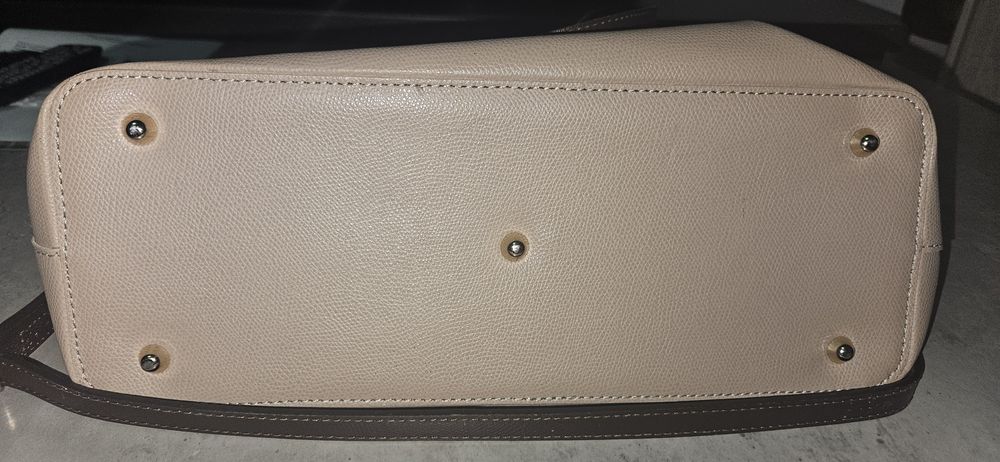 Geanta potrivita stilului tău!