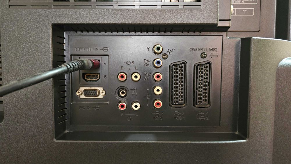 Телевизор SONY BRAVIA 32" KDL-32S3000