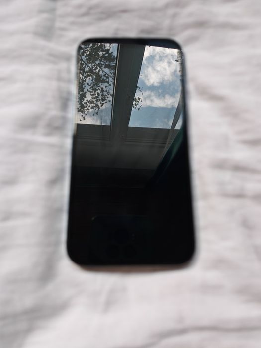 Iphone 13 pro max 128 в идеальном состоянии состоянии