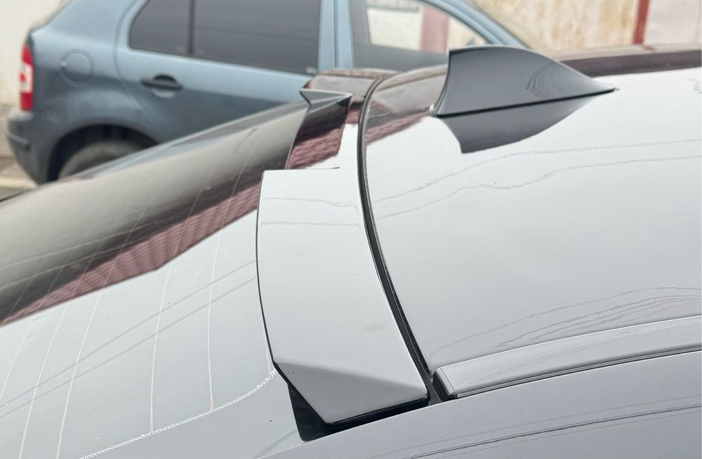 Eleron Pleoapa Luneta M4 Style Bmw F10 F30 G20 F36