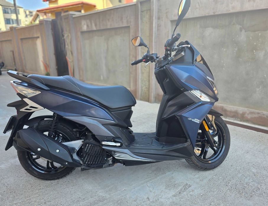 Inchiriere scutere scutere de inchiriat