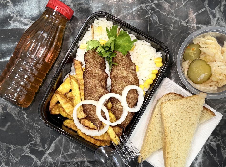 Доставка еды (завтрак, обед, ужин)