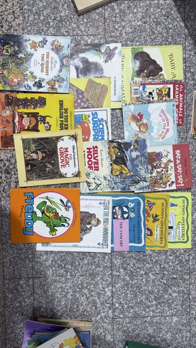 32 carti engleza copii anii 90