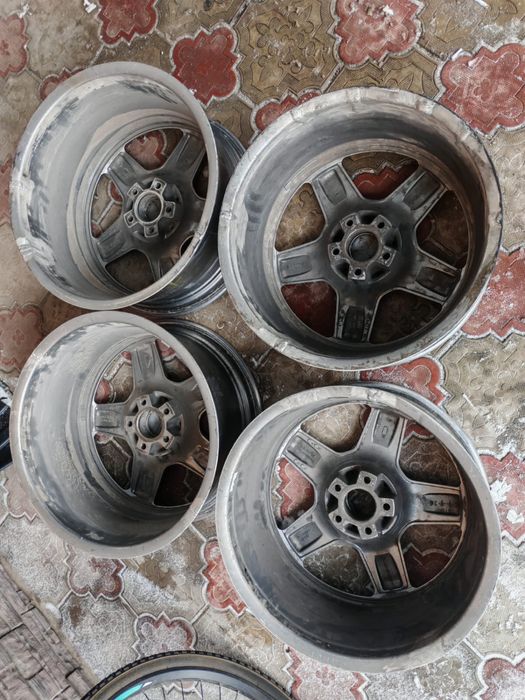 Продам диски Крамадоры р19 оригинал