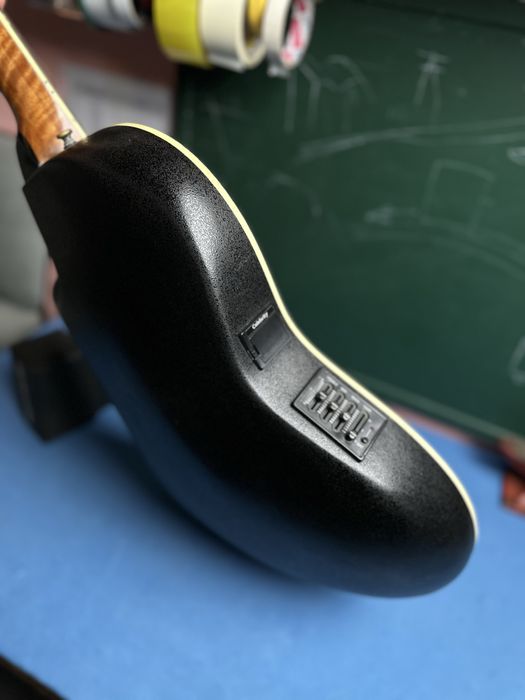 Акустическая гитара Celebrity by Ovation CC057. Made in Korea.