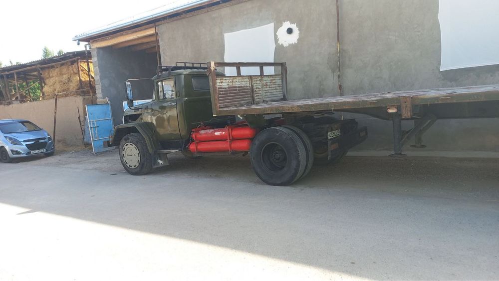 зил тигач с прецепом