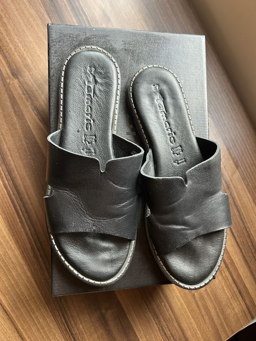 Кожени чехли Tamaris