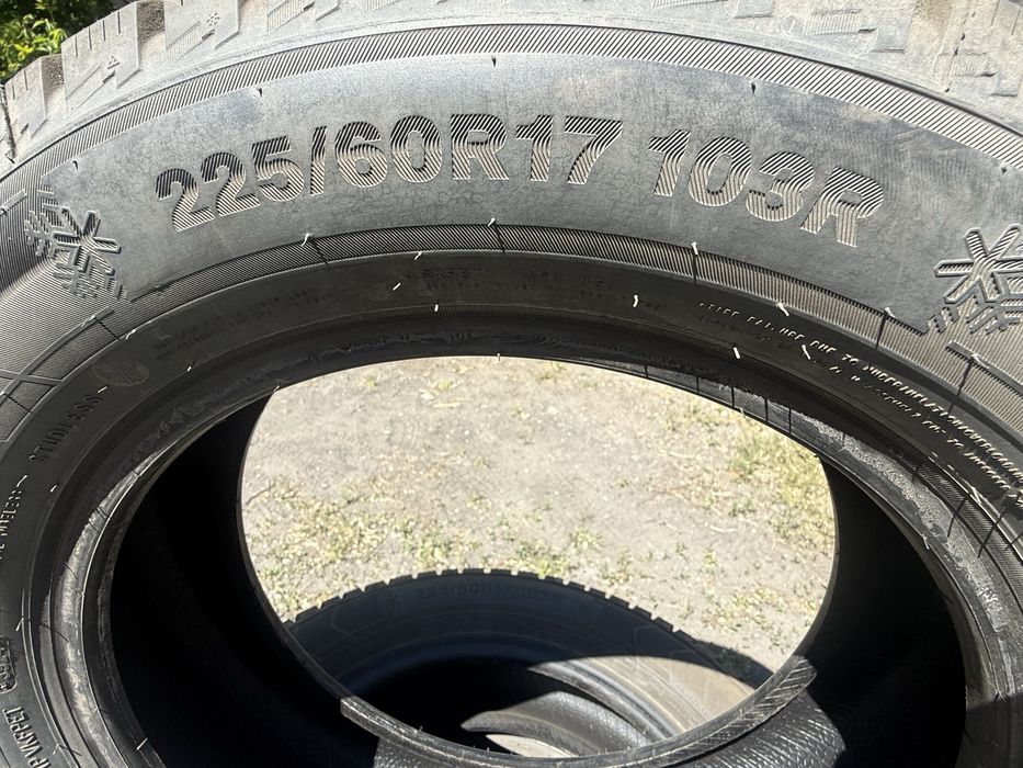 Резина 225/60R17 Triangle