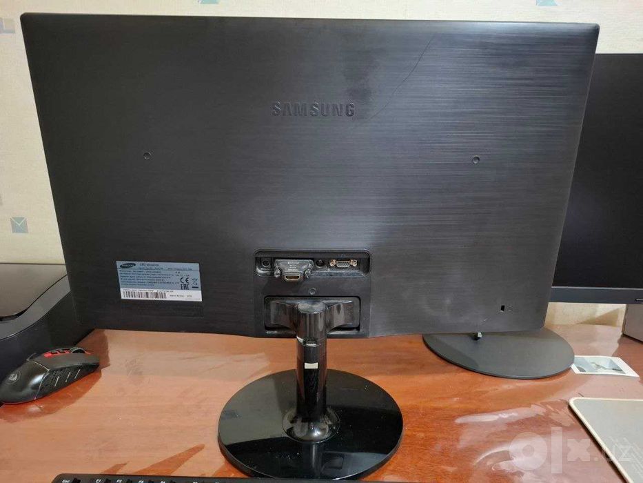 Монитор Samsung S23C350B LED
