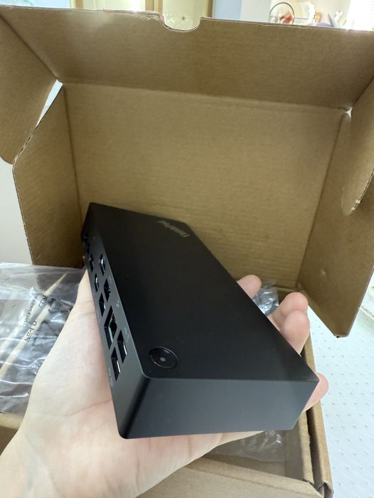 ThinkPad Универсальный Thunderbolt 4 Dock