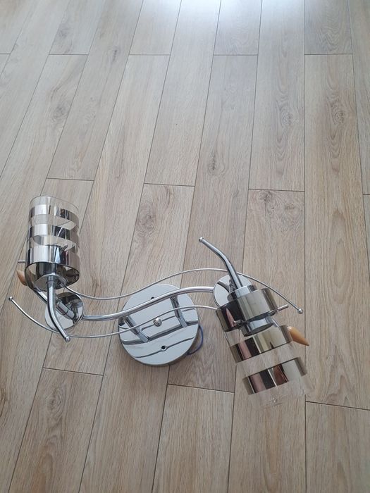 Продам люстру в хорошем состоянии!