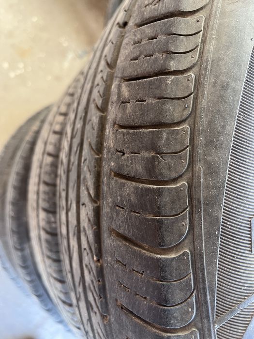 Продам шины на кроссоверы