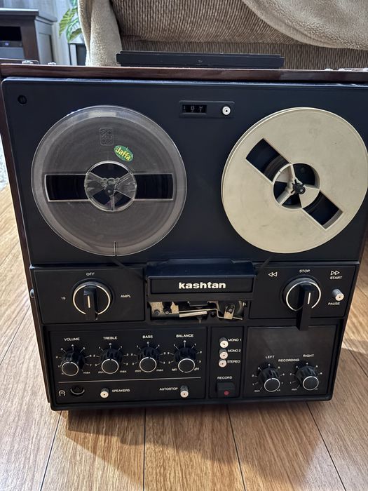 Vand exhipamente audio de calitate