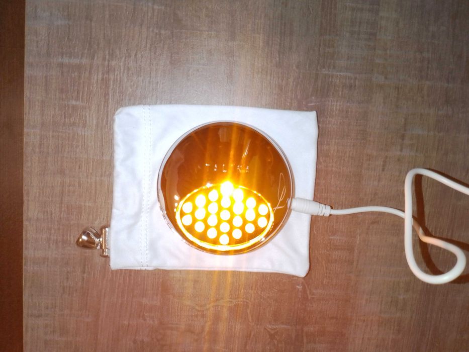 TALIKA Light DUO Уред за третиране на лице със светлина