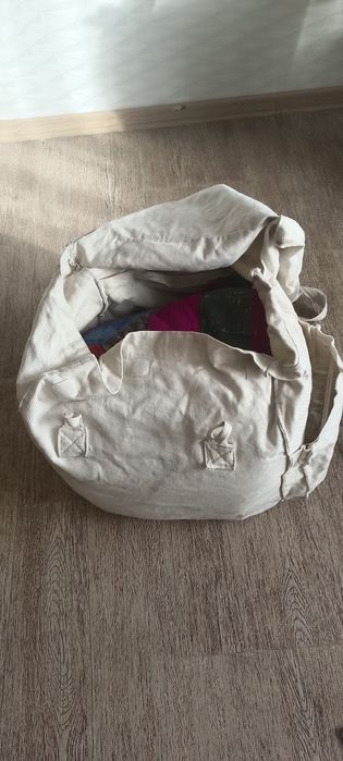 Продам рюкзак с брезент. материал.