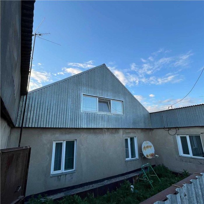 Продам 8 комн дом по ул Некрасова,