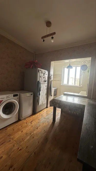 Срочно продается 2-х комнатная квартира в Сергели 8